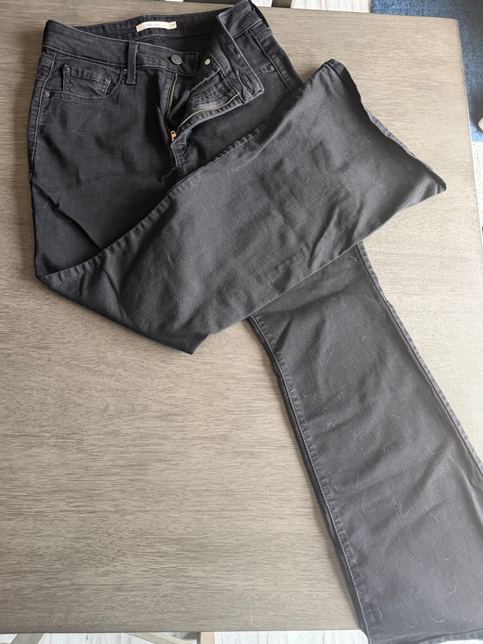 Levis 726 Flare Black Jeans